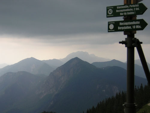 04Blick-zur-Benediktenwand